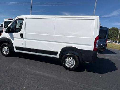 Bright White Clearcoat 2023 RAM ProMaster 1500 Low Roof