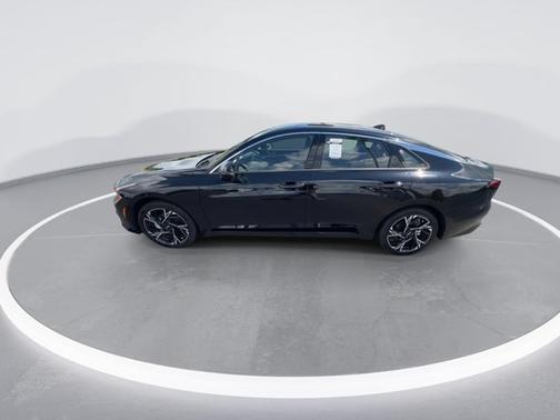 Aurora Black Pearl 2026 Kia K5 GT-Line