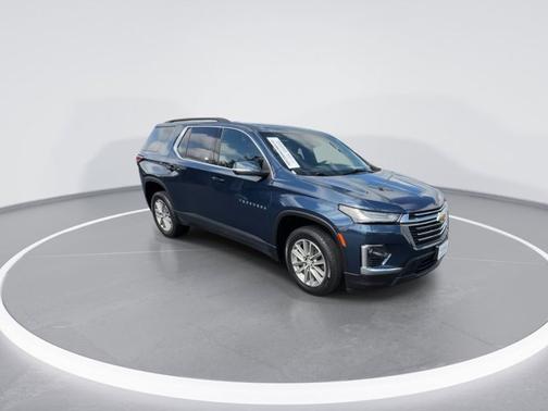 Northsky Blue Metallic 2023 Chevrolet Traverse LT Cloth