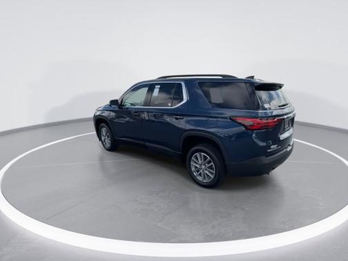 Northsky Blue Metallic 2023 Chevrolet Traverse LT Cloth