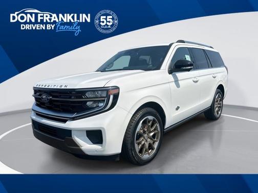 Star White Metallic Tri-Coat 2026 Ford Expedition King Ranch