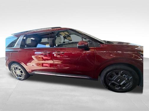 Flare Red 2025 Kia Carnival Hybrid SX