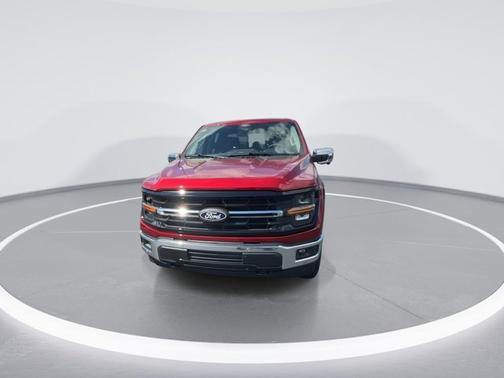 Ruby Red Metallic Tinted Clearcoat 2026 Ford F-150 XLT