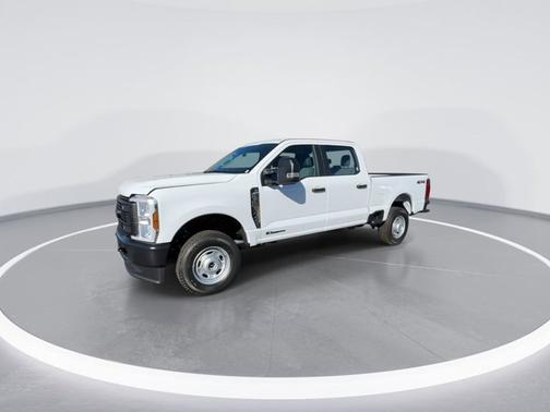 Oxford White 2026 Ford F-350 XL