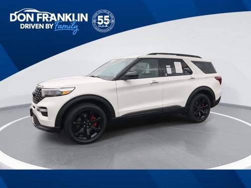 White Metallic 2022 Ford Explorer ST
