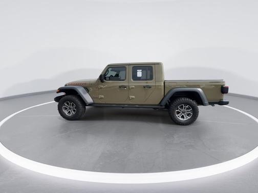 41 2025 Jeep Gladiator Mojave