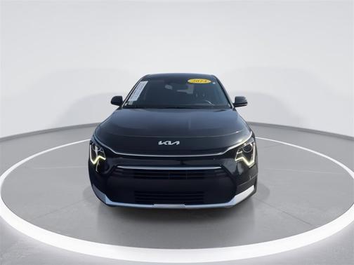 2024 Kia Niro LX