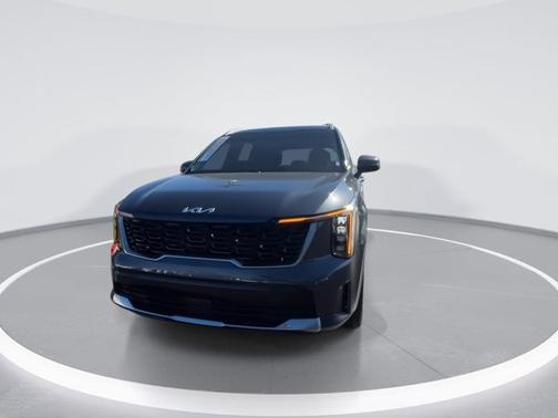 Gravity Grey 2025 Kia Sorento S