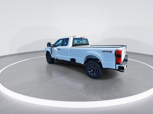 Oxford White 2026 Ford F-350 XL
