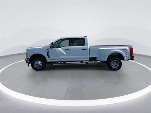 2026 Ford F-350 XLT