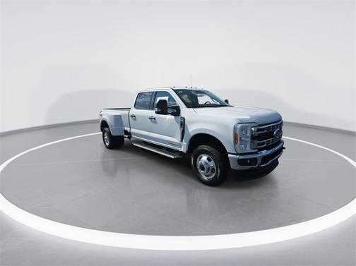 2026 Ford F-350 XLT
