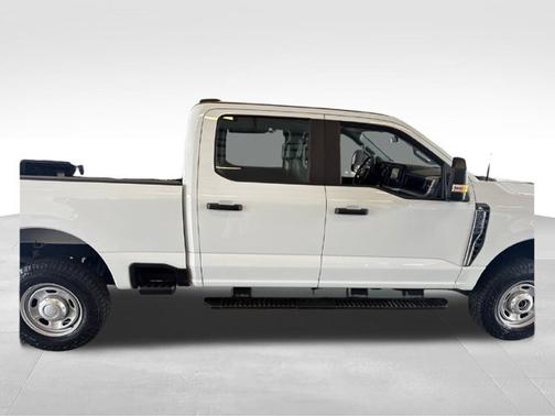 Oxford White 2026 Ford F-250 XL