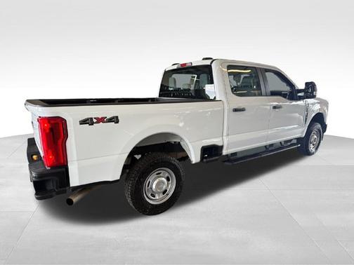 Oxford White 2026 Ford F-250 XL