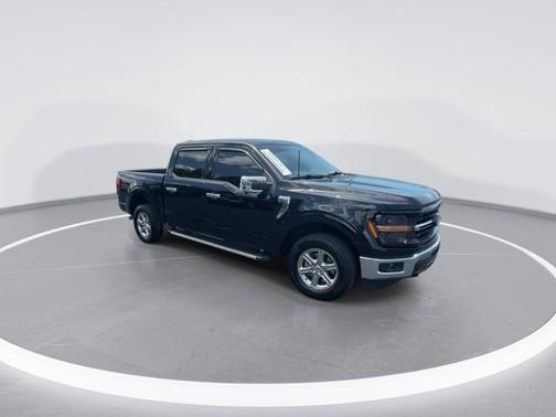 Black 2024 Ford F-150 XLT
