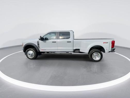 Avalanche 2026 Ford F-450 XL