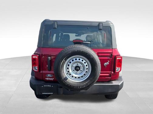 Ruby Red Metallic Tinted Clearcoat 2026 Ford Bronco Base