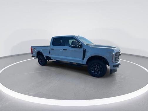 Avalanche 2026 Ford F-350 XL
