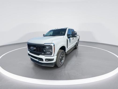 Avalanche 2026 Ford F-350 XL