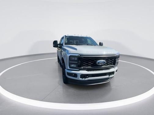 Avalanche 2026 Ford F-350 XL