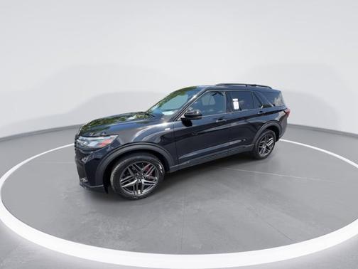 Black Metallic 2025 Ford Explorer ST-Line