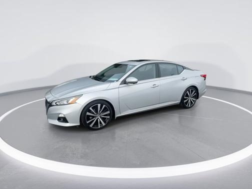 2020 Nissan Altima 2.0 Platinum