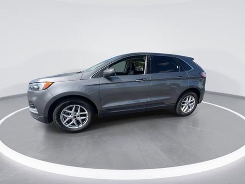 Gray Metallic 2023 Ford Edge SEL