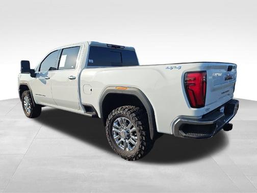 Summit White 2025 GMC Sierra 2500 SLT