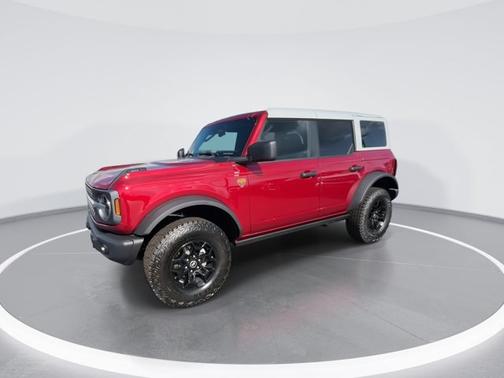 Ruby Red Metallic Tinted Clearcoat 2026 Ford Bronco Badlands