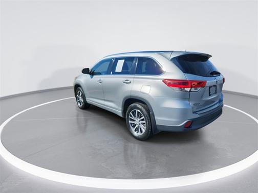 2017 Toyota Highlander 