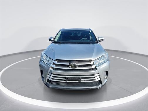 2017 Toyota Highlander 