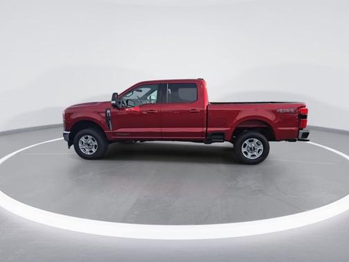 Ruby Red Metallic Tinted Clearcoat 2026 Ford F-250 XLT