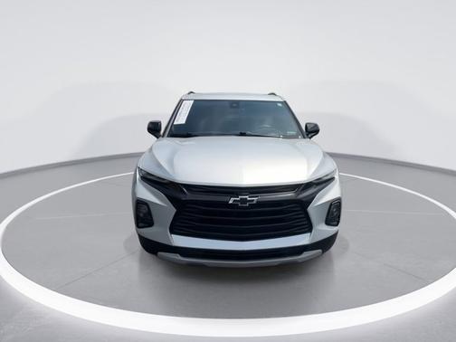 Silver Ice Metallic 2021 Chevrolet Blazer LT