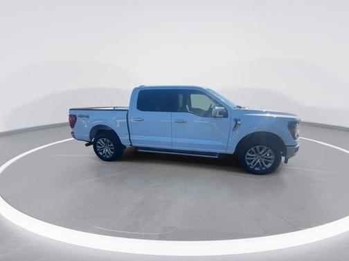 Oxford White 2026 Ford F-150 XLT