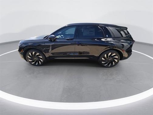2025 Lincoln Nautilus Reserve