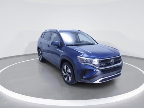 Blue Metallic 2024 Volkswagen Taos SE