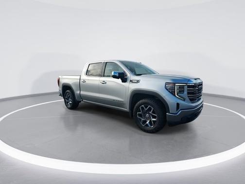 Quicksilver Metallic 2022 GMC Sierra 1500 SLT