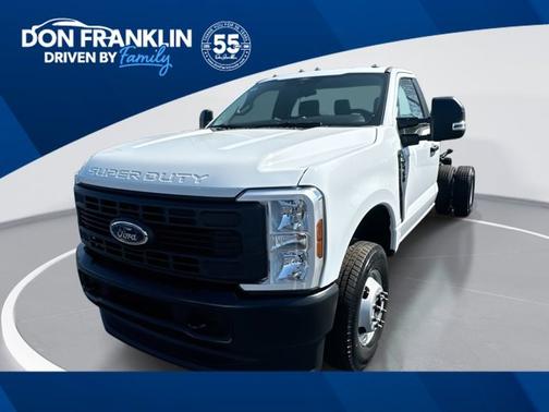 Oxford White 2026 Ford F-350 XL