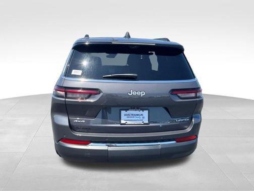 Baltic Gray Metallic Clearcoat 2024 Jeep Grand Cherokee L Limited