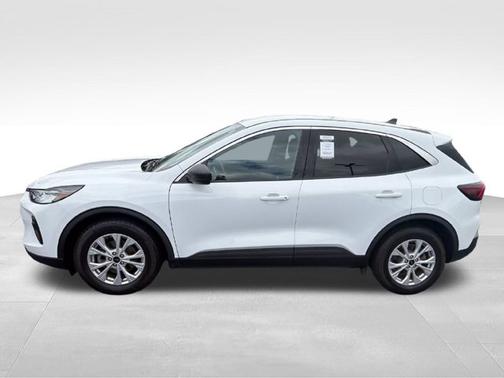 Oxford White 2024 Ford Escape Active
