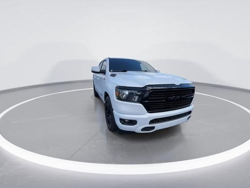 Bright White Clearcoat 2020 RAM 1500 Big Horn