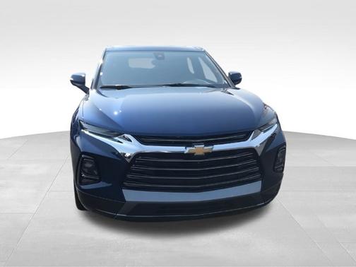 Blue Glow Metallic 2022 Chevrolet Blazer Premier