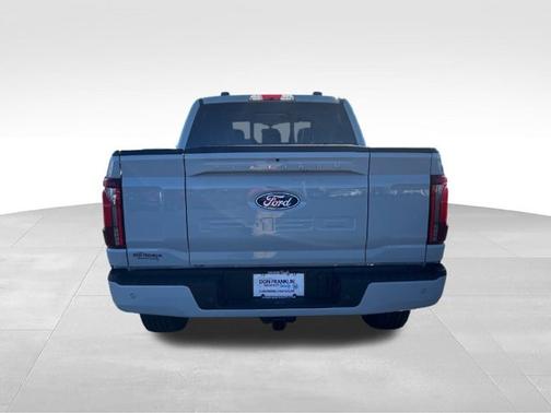 Avalanche 2026 Ford F-150 Platinum