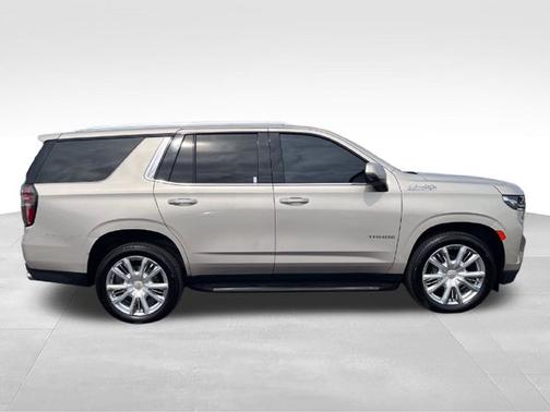 Empire Beige Metallic 2021 Chevrolet Tahoe High Country