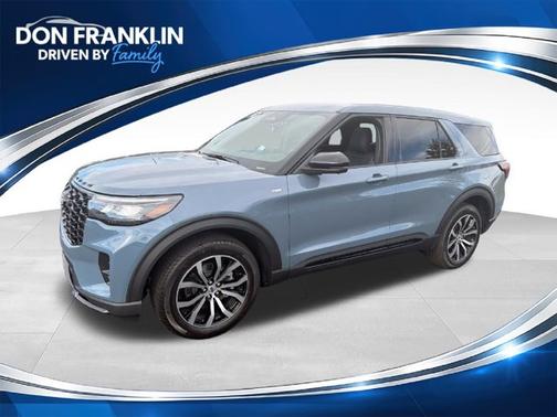 Vapor Blue Metallic 2027 Ford Explorer ST-Line