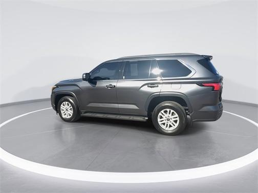 2023 Toyota Sequoia SR5