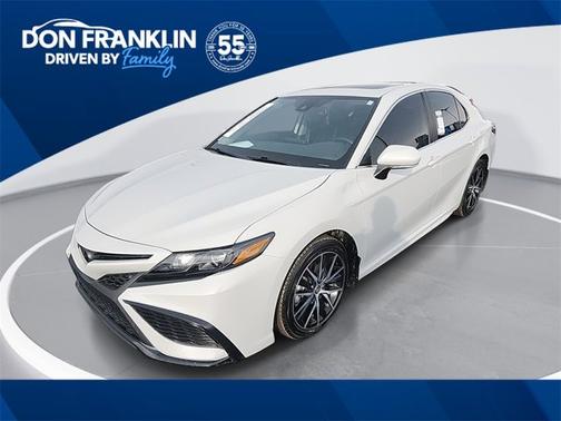 2023 Toyota Camry SE