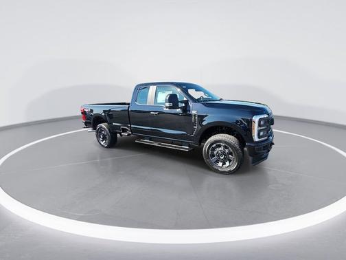 Agate Black Metallic 2026 Ford F-350 XL