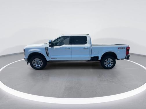 Star White Metallic Tri-Coat 2026 Ford F-250