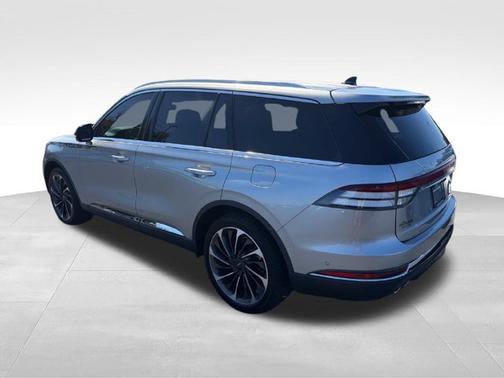 Radiance 2021 Lincoln Aviator Reserve