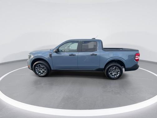 Azure Gray Metallic Tri-Coat 2026 Ford Maverick XLT